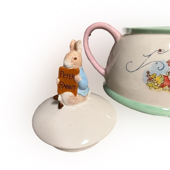 Vintage Peter Rabbit Ceramic Teapot with Pink Handle – Beatrix Potter - Picture 5 of 16
